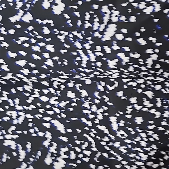 NWT Express Black Abstract Pattern Shortie Super High Rise Shorts Sz 4 - Picture 3 of 7